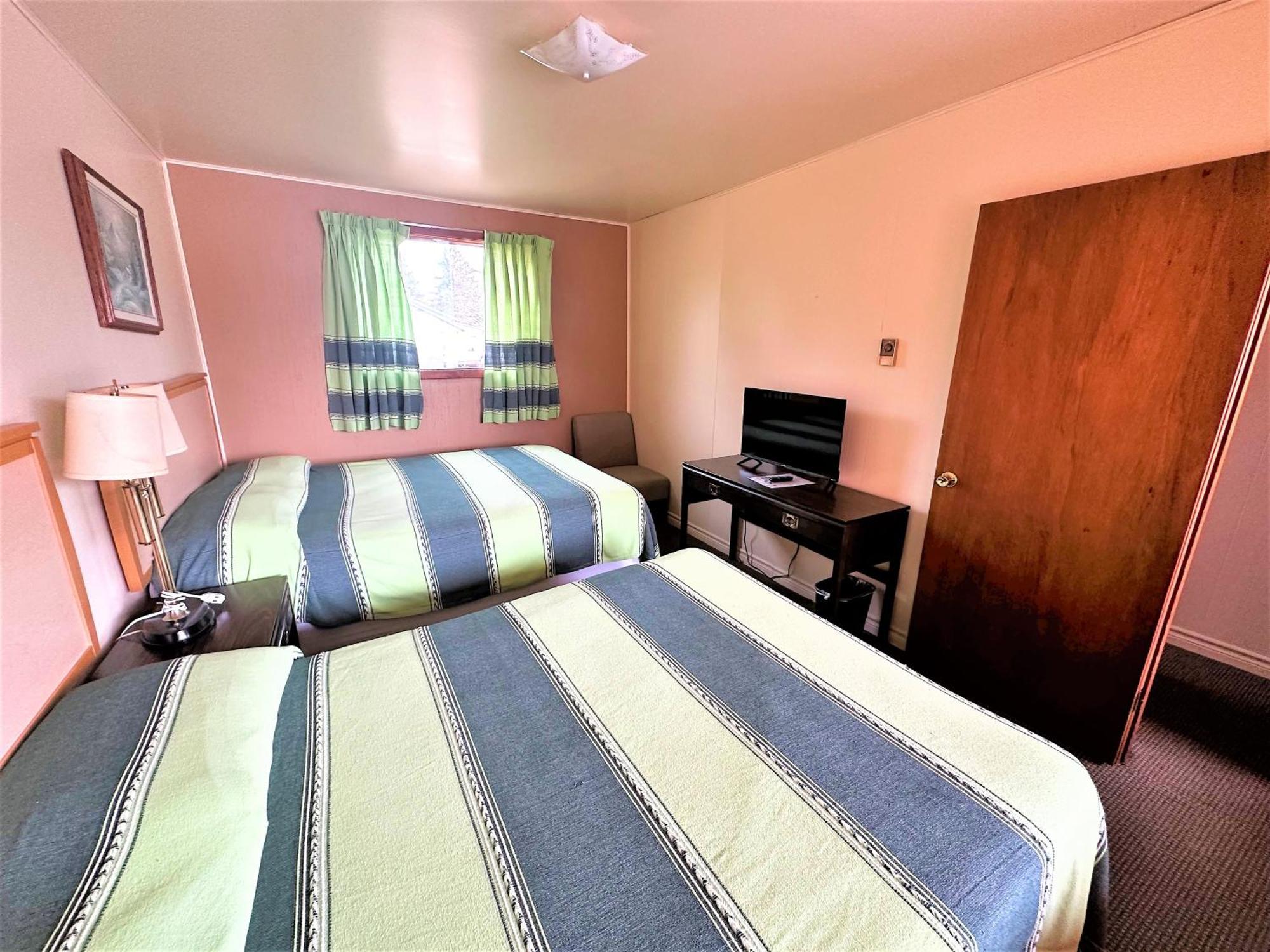 Red Top Motor Inn Iron Bridge 외부 사진