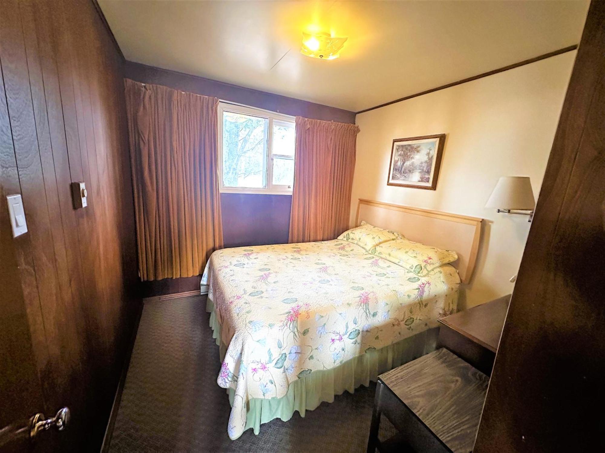 Red Top Motor Inn Iron Bridge 외부 사진