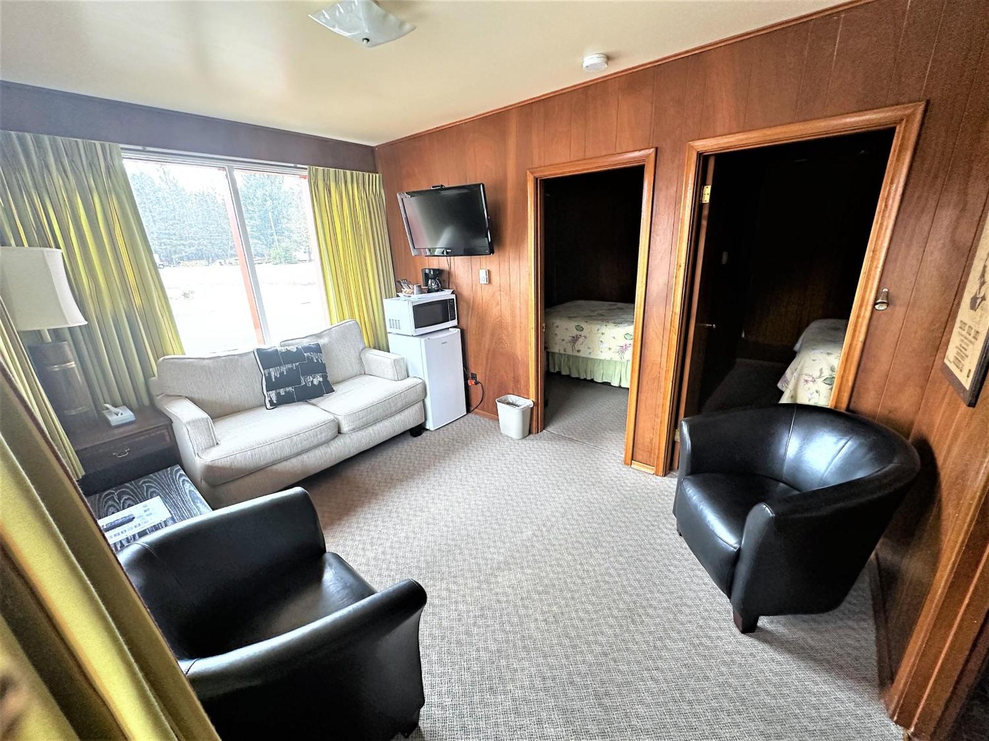 Red Top Motor Inn Iron Bridge 외부 사진