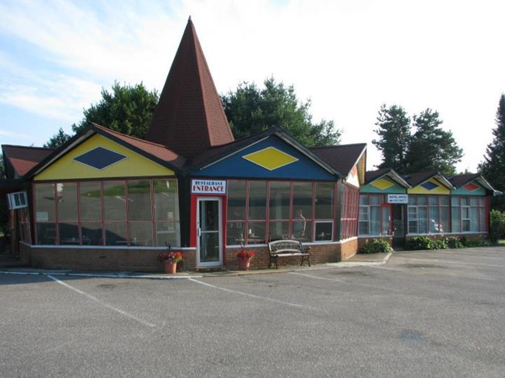 Red Top Motor Inn Iron Bridge 외부 사진
