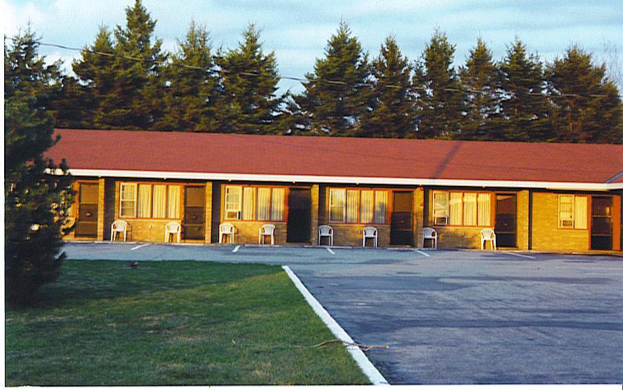 Red Top Motor Inn Iron Bridge 외부 사진